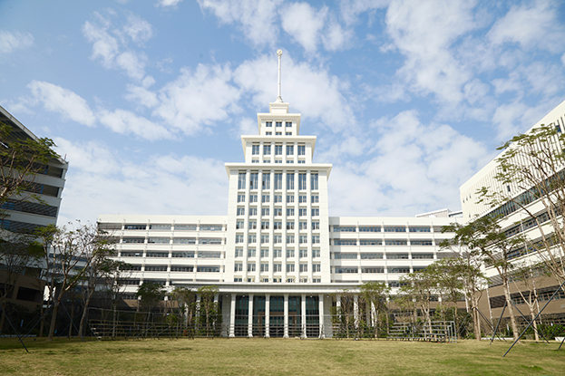 【献礼深圳特区建立40周年】把握发展机遇 w66利来国际助力深圳特区高等教育跑出发展“加速度”